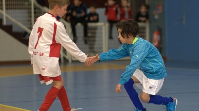 Teaser des finales du tournoi de Noël du Deux Rochers FC